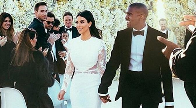 Gaun Pernikahan Kim Kardashian