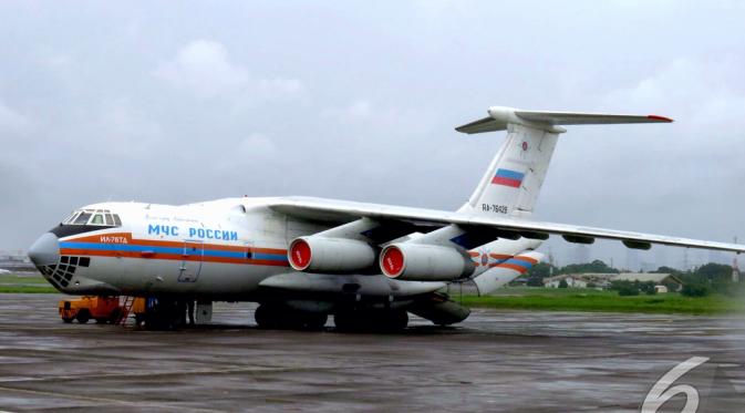 Ini Pesawat Asing yang Bantu Pencarian AirAsia