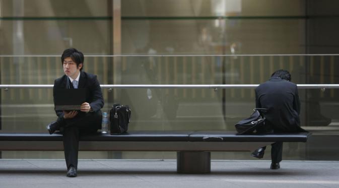 Pekerja Jepang (Reuters)
