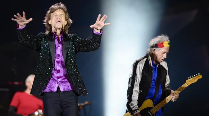 The Rolling Stones adalah Band legendaris yang selalu ditunggu penampilannya oleh seluruh penggemarnya. Foto diambil saat konser di Belgia, Juni 2014. (AFP Photo/Laurie Dieffembacq)