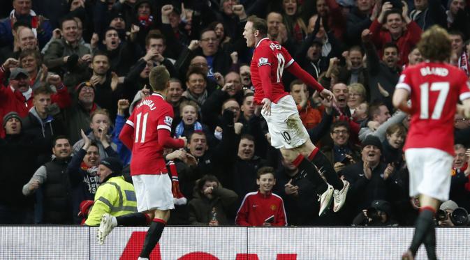 Wayne Rooney saat merayakan gol ke gawang Sunderland (Reuters)