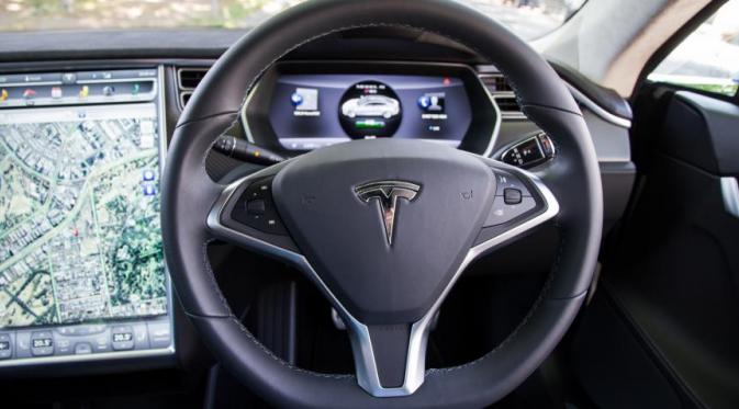 Dashboard Tesla Model S