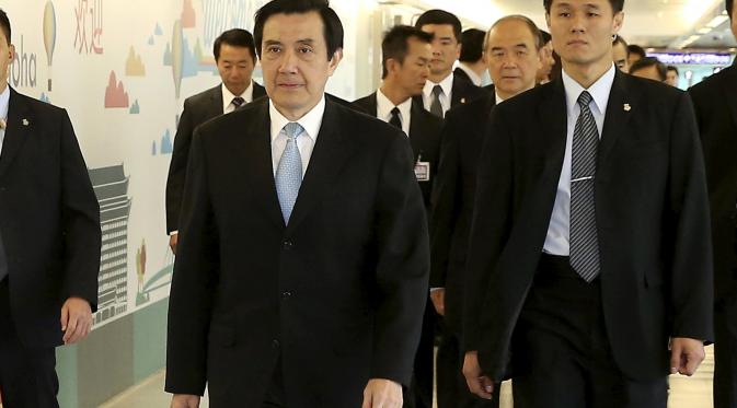 Presiden Taiwan Ma Ying-jeou dan rombongan. (Reuters)
