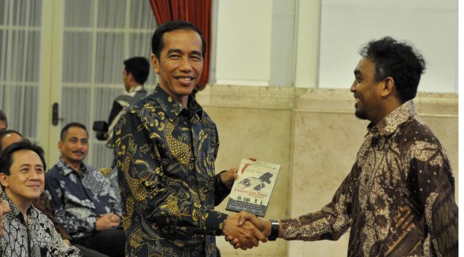 Presiden Jokowi dan Glenn Fredly (Liputan6.com/Faisal Fanani)