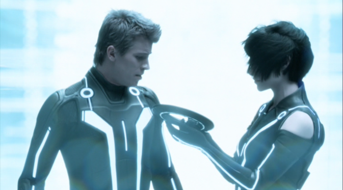 Garrett Hedlund dan Olivia Wilde dipastikan beraksi kembali sebagai Sam Flynn dan Quorra di film Tron: Legacy.