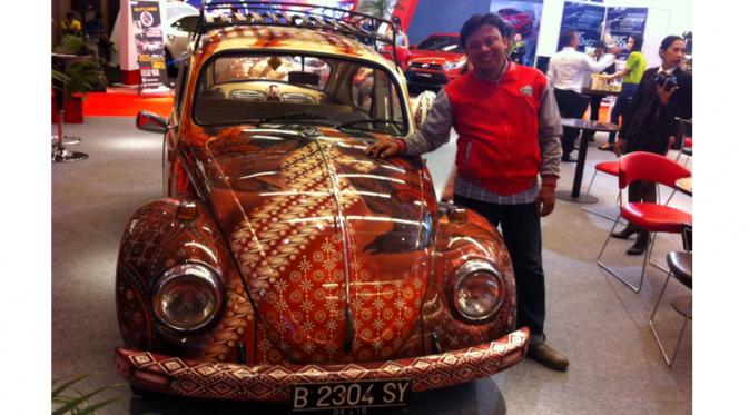Mobil Kodok Berseragam Batik Jadi Primadona di Medan 