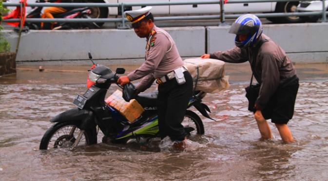Hal-hal yang Kamu Butuhkan Untuk Menjadi AKPOL