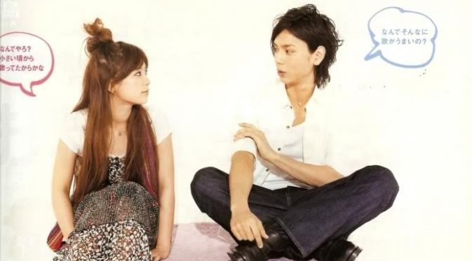 Berkat album, penyanyi Ayaka membuktikan kepada publik Jepang bahwa ia dan suaminya, Mizushima Hiro adalah pasangan suami-istri harmonis.