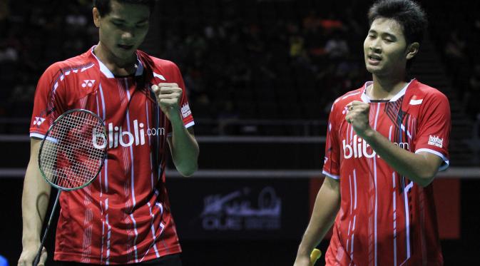 Ganda putra Angga Pratama/Ricky Karanda Suwardi juara OUE Singapore Open 2015 (Humas PP PBSI)