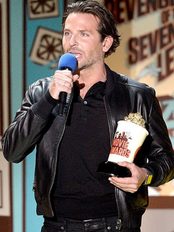 Bradley Cooper memenangkan kategori aktor terbaik MTV Movie Awards 2015. Foto: via MTV.com