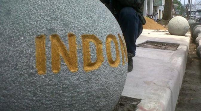 Bola batu dengan nama negara | via: jabarprov.go.id