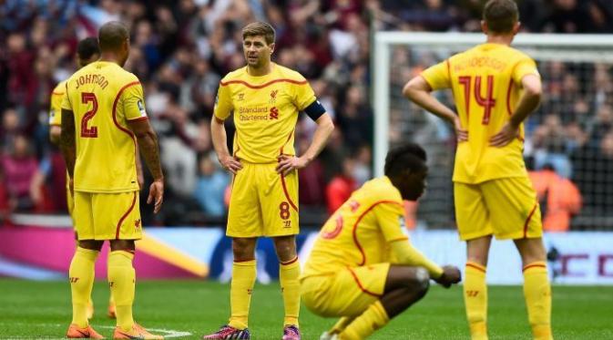 Ekspresi para penggawa Liverpool usai takluk dari Aston Villa di semi final FA Cup