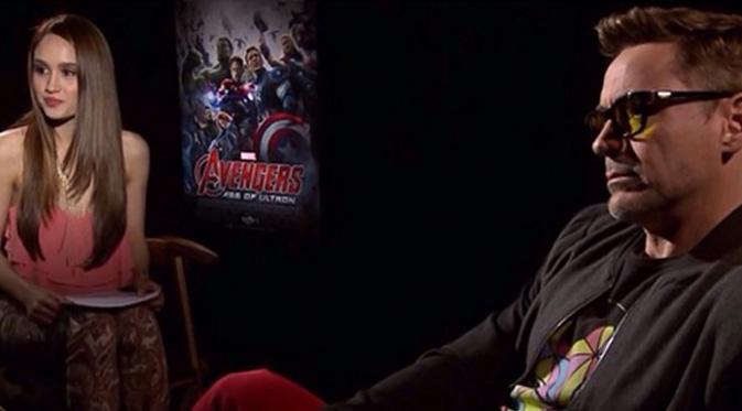Cinta Laura wawancara langsung Robert Downey Jr, salah satu pemain Avengers: Age of Ultron. (foto: instagram.com/claurakhiel)