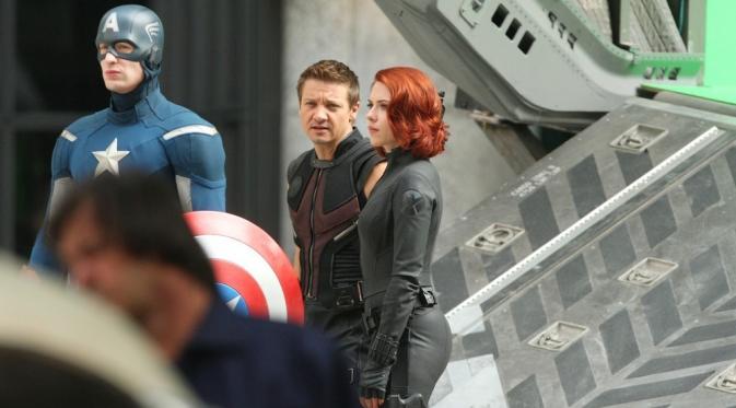 Hawkeye, Captain America dan Black Widow