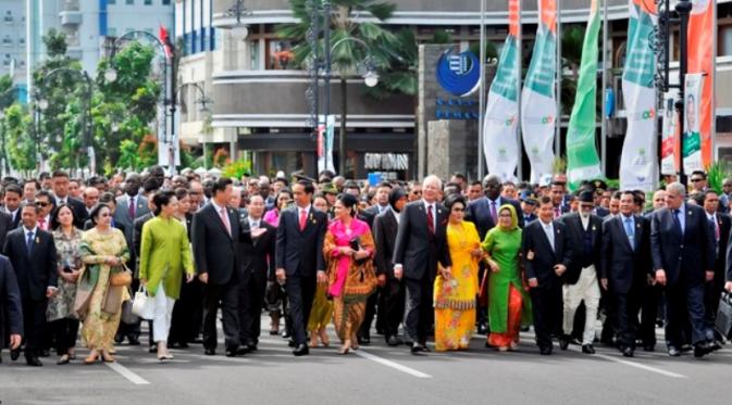 Jalan kaki bersejarah Konferensi Asia Afrika kini | via: setkab.go.id