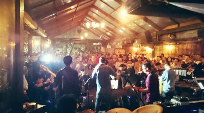 Suasana Launching Album Republik Rakyat Reggae - Pasukan Lima Jari (Foto: Pasukan Lima Jari Official Facebook Page)