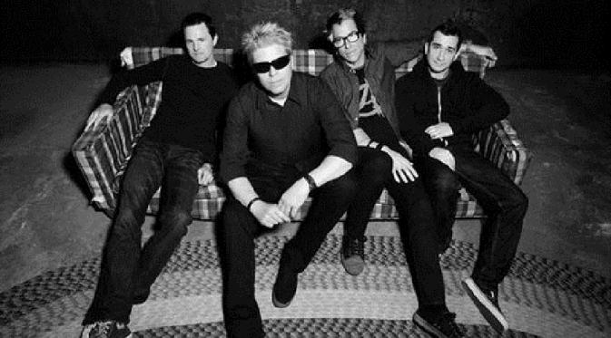 The Offspring berhasil mengulang kejayaan 18 tahun lalu lewat lagu Coming For You.