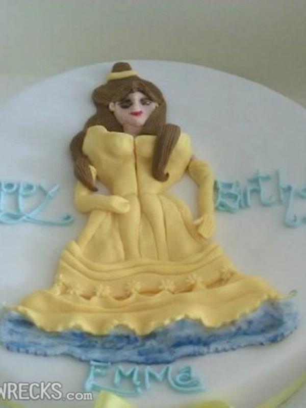 18. Belle  (Via: cakewrecks.com)