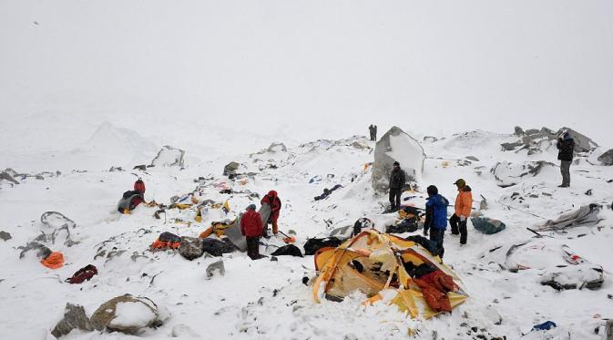 Everest setelah gempa (Via: dailymail.co.uk)
