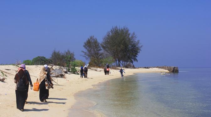 Pulau Kodingareng (Eka Hakim/ Makassar)