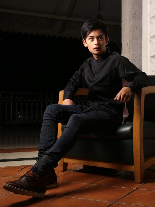 Randy Martin (Wardrobe by Isis, foto Galih W. Satria/Bintang.com)