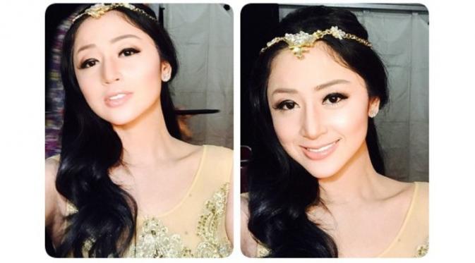 Dewi Perssik pamer foto dirinya sebelum tampil dalam sebuah acara di akun Instagram.
