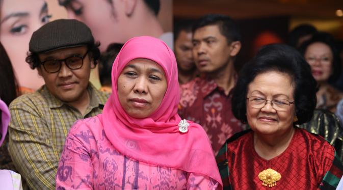 Khofifah Indarparawansa, Menteri Sosial, turut menonton film 'Toba Dreams'. 