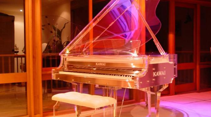  Piano Kristal, Heintzman adalah salah satu piano termahal di dunia