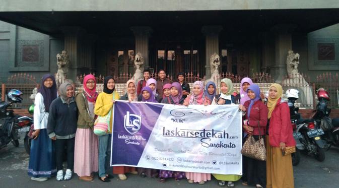 Aksi yang dilakukan oleh LS Surakarta merupakan kali pertama sejak pembentukannya tanggal 19 April 2015.