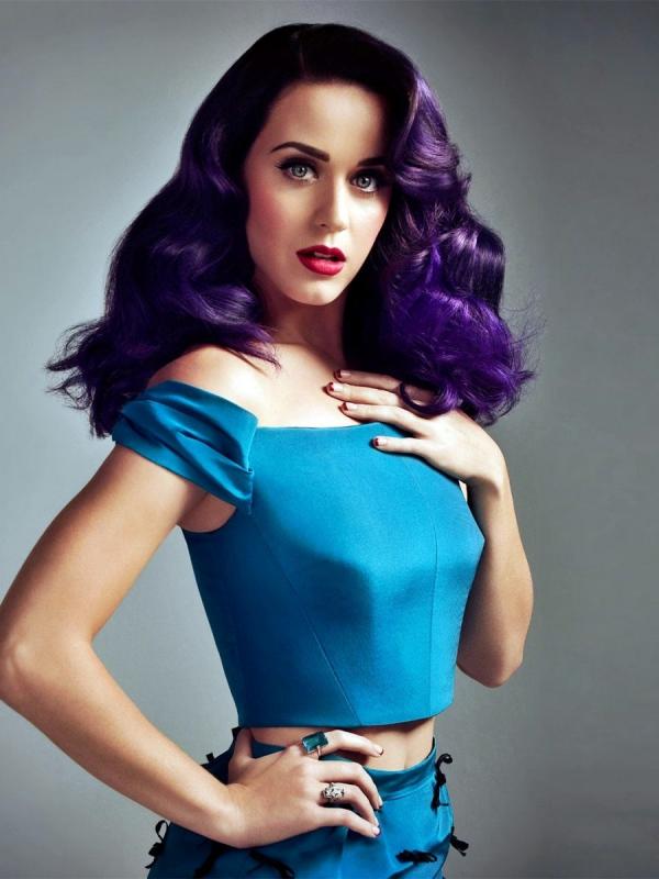 Nggak kebagian tiket konser Katy Perry Indonesia? Intip aja lagu-lagu terkece Katy Perry berikut ini.