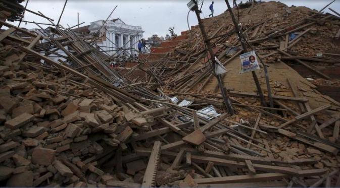 4 Gempa Terdahsyat di Nepal | via: garagara.net