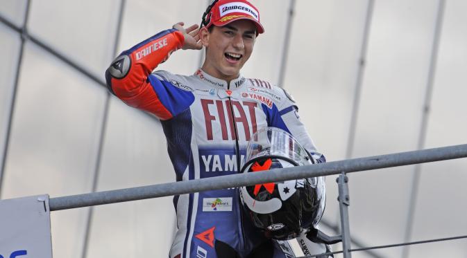 Saat ini Lorenzo menduduki posisi ketiga di klasemen MotoGP musim ini.