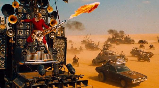 Salah satu adegan keren dalam Mad Max: Fury Road.