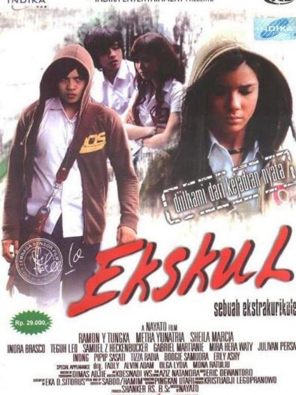 Film Indonesia paling banyak protes dan membuat pengembalian Piala Citra, Ekskul. 