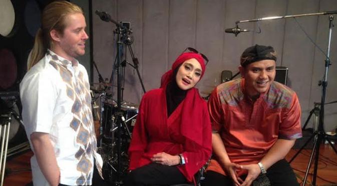 Fadly Padi dan Mustafa digaet Natasha untuk album religi 