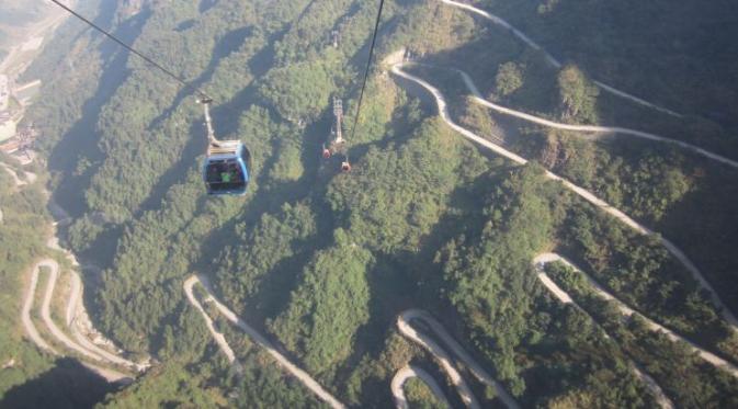 Setidaknya ada 10 jalan yang masuk menjanjikan panorama cantik. Penasaran?