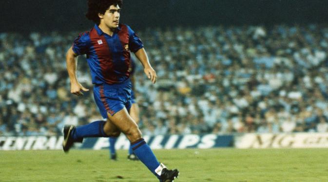 Diego Maradona | via: fcbarcelona.com