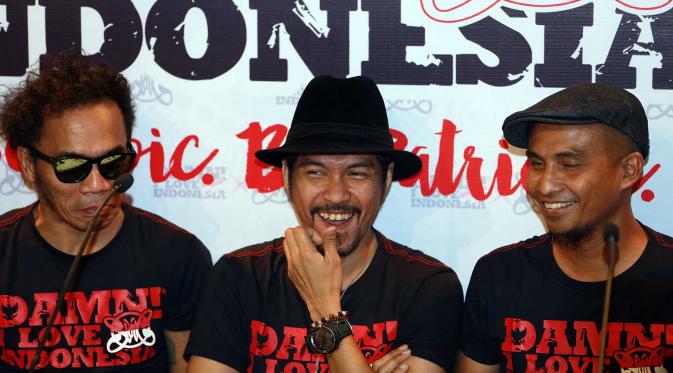 Slank dan Daniel Mananta mempromosikan Damn! I Love Indonesia untuk memperingati Harkitnas 20 Mei (Deki Prayoga/Bintang.com)