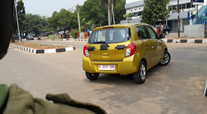 Celerio tertangkap kamera tengah diuji di Pulo Gadung, Jakarta Timur. 