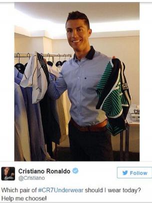 Ronaldo bersama celana dalamnya (Twitter)