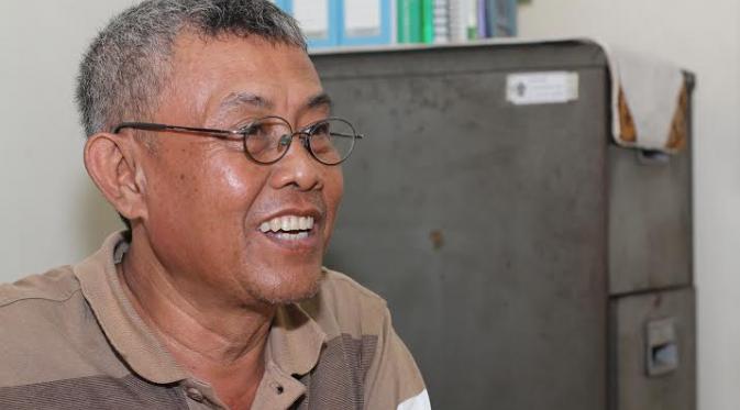 Kepala Kantor Urusan Agama (KUA) Banjarsari, Mukhtaroji (Liputan6.com/Reza Kuncoro)
