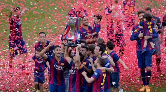 Momen perayaan juara La Liga musim 2014/2015 Barcelona di Camp Nou (AFP PHOTO / JOSEP LAGO)