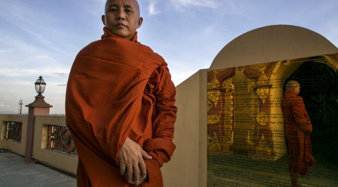 Ashin Wirathu (Via: huffingtonpost.com)