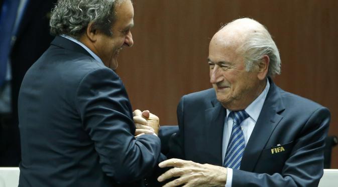 REFORMASI - Platini berharap adanya reformasi besar-besaran di tubuh FIFA. ( REUTERS/Ruben Sprich)