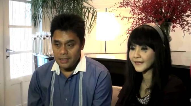 Ita Purnamasari & Dwiki Darmawan