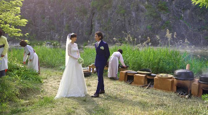 Pernikahan Lee Na Young dan Won Bin. (via eden9.com)