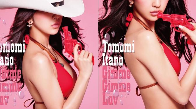 Mantan AKB48, Tomomi Itano memamerkan kemolekan tubuhnya demi sampul single Gimme Gimme Luv.