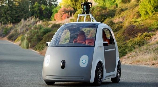 Mobil pintar Google rupanya memiliki catatan insiden kecelakaan sebanyak 12 kali selama 6 tahun sejak 2009