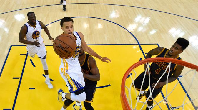 Gim 2 Final NBA: Cleveland Cavaliers vs Golden State Warriors (Reuters / Bob Donnan)