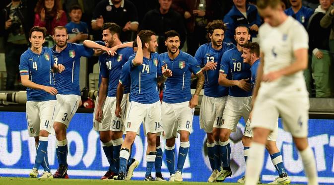 Antonio Conte berencana menerapkan taktik 4-3-3 saat timnas Italia bersua Kroasia.